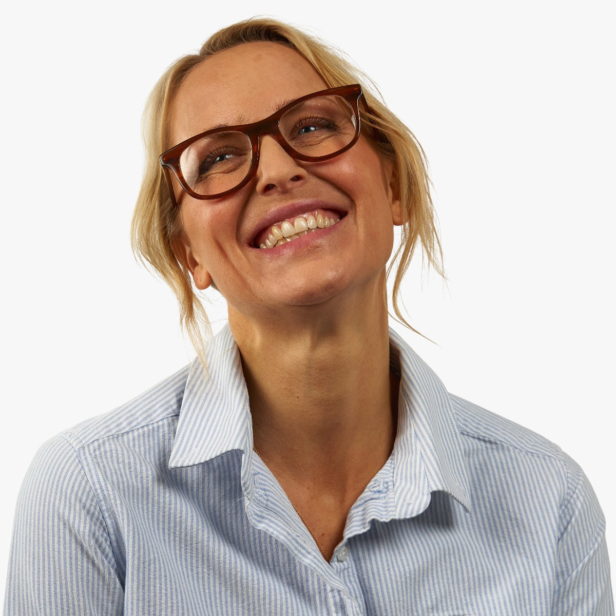 Luxreaders stylish Women's Malmö Shiny Walnut Reading glasses. Made from Acetate in a Square shape.