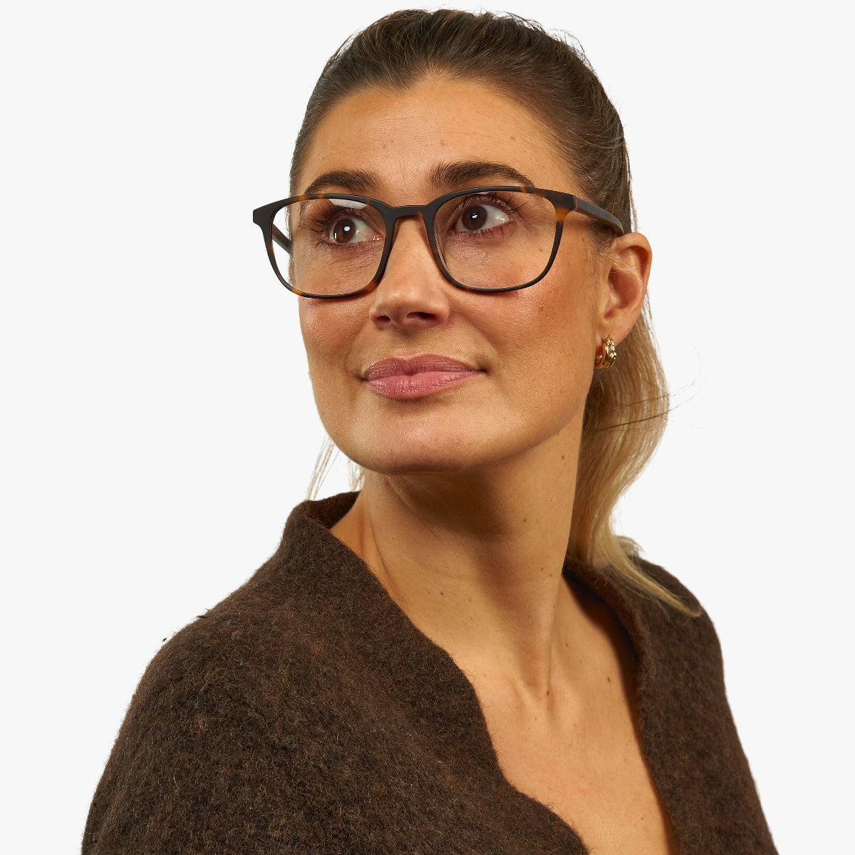 Luxreaders stylish Ebeltoft Dark Turtle Reading glasses. Made from Acetate in a Square shape.