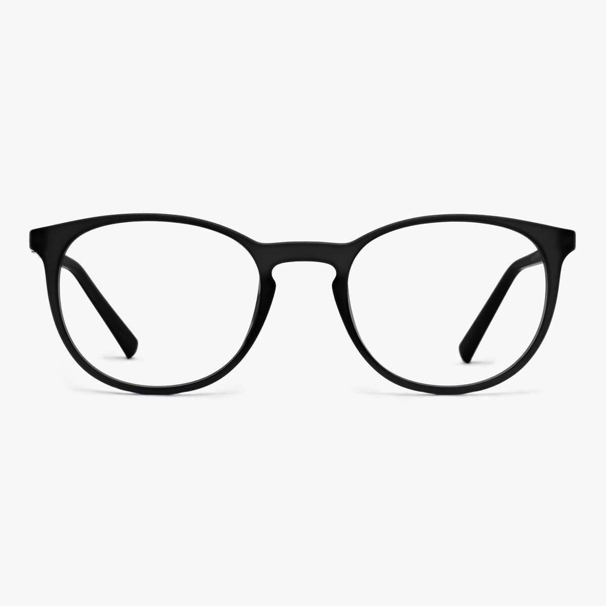 Luxreaders stylish Men's Stockholm Black Reading glasses. Made from Rubber in a Iconic shape.