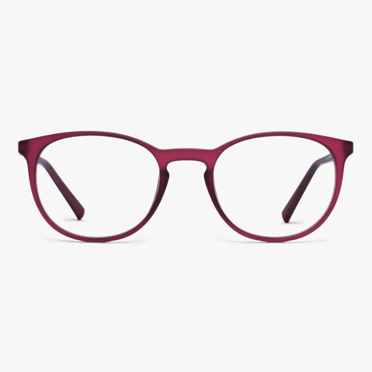Luxreaders stylish Stockholm Red Reading glasses. Made from Rubber in a Iconic shape.