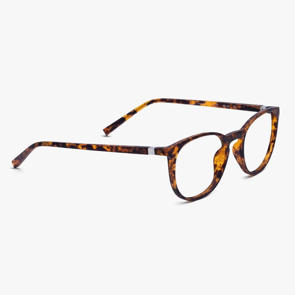 Luxreaders stylish Women's Stockholm Turtle Reading glasses. Made from Rubber in a Iconic shape.