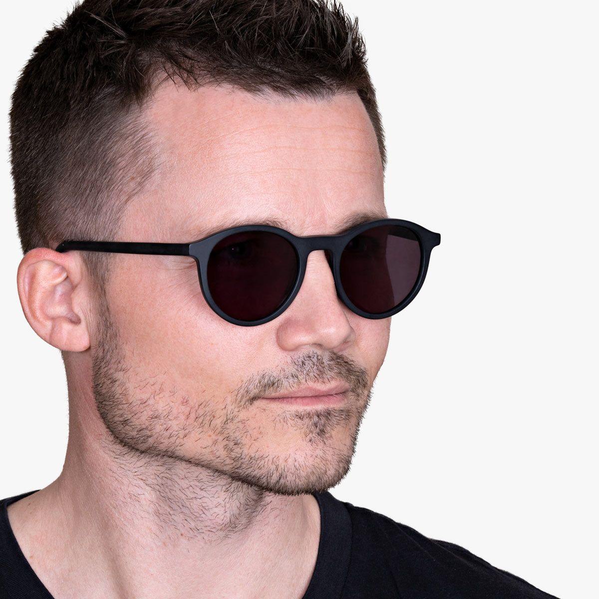 mens-lokken-black_sunglasses_male-model-1.jpg?v=1771423550&width=1200